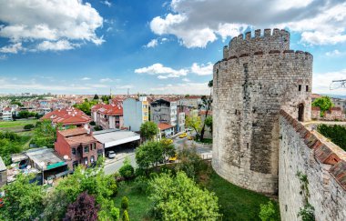 istanbul'dan yedikule kale görünümü