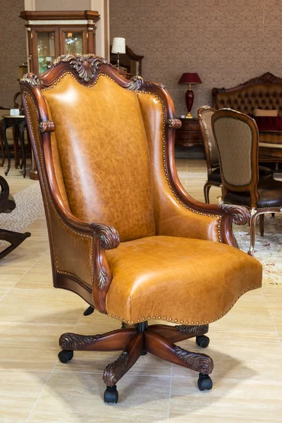 Classic leather armchair in a furniture store — Stock Photo, Image