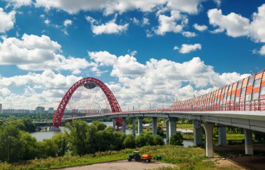 Modern Askılı köprü, Moskova