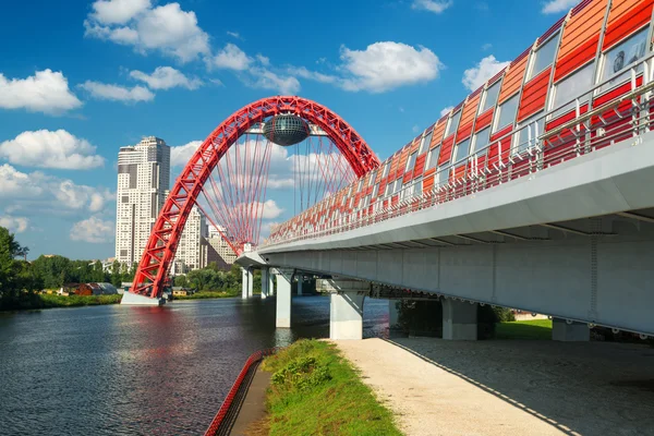现代斜拉桥在莫斯科 — 图库照片