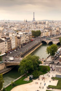 Eyfel Kulesi Paris manzarası