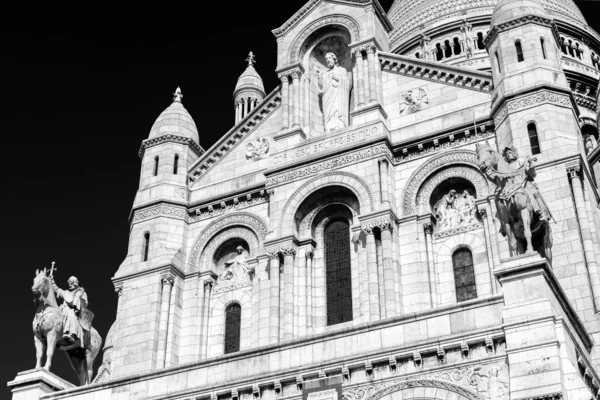 Basilika Sacre-Coeur in Montmartre, paris — Stock fotografie