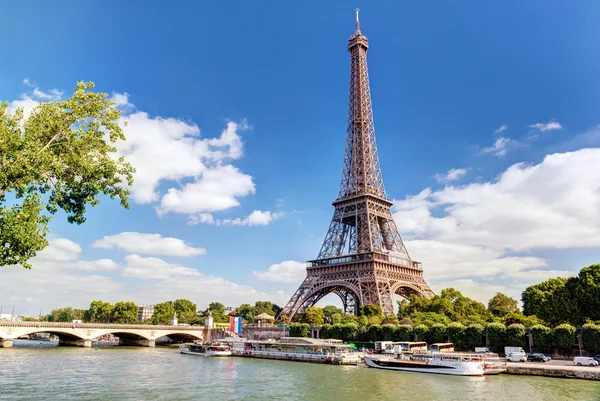 A Torre Eiffel — Fotografia de Stock