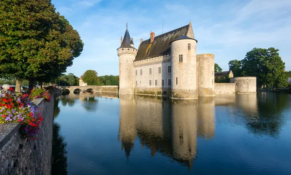 Zamek w sully-sur-Loire, Francja — Zdjęcie stockowe