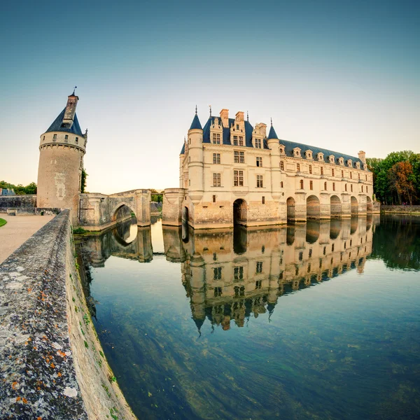 El castillo de Chenonceau al atardecer, Francia —  Fotos de Stock