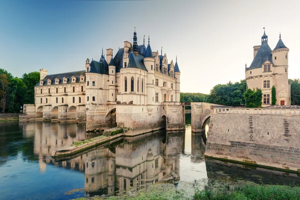 El castillo de Chenonceau al atardecer, Francia — Foto de Stock
