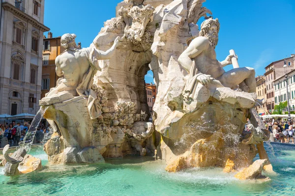 Fountain of the Four Rivers at Piazza Navona in Rome — Stock Photo, Image