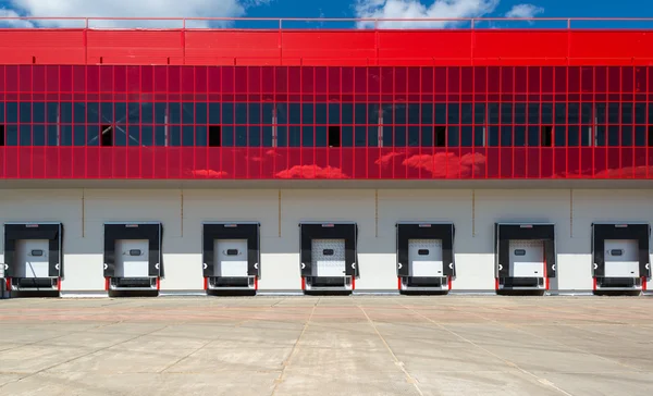 Vista frontal del almacén moderno —  Fotos de Stock