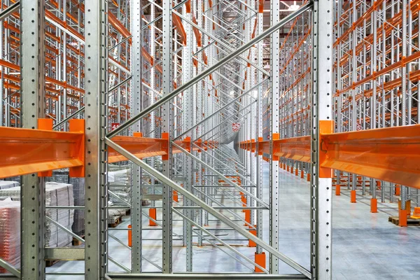 A modern warehouse — Stock Photo, Image