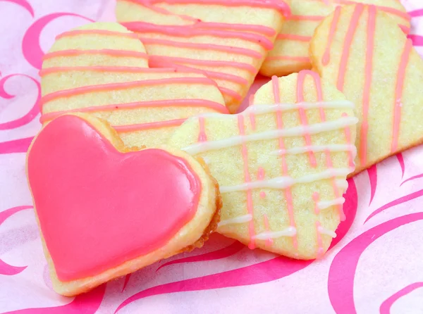 Galletas de San Valentín en forma de corazón — Foto de Stock