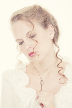 hüzünlü romantik kadın