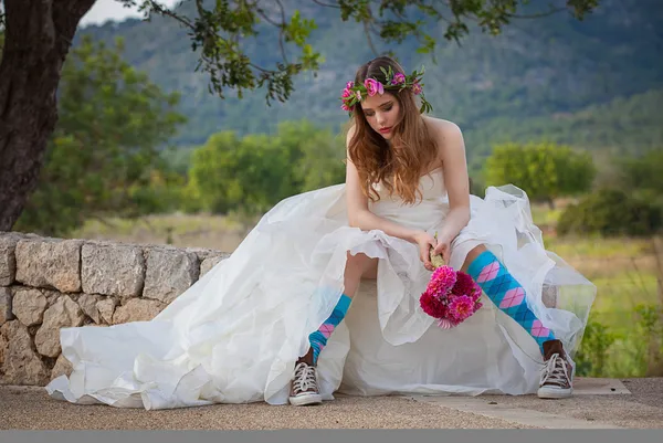 Fashion jilted teen bride. — Stock Photo, Image