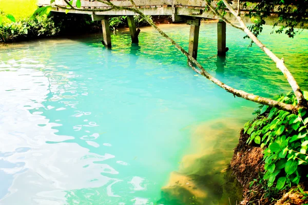 Vackra floden blå lagunen i laos — Stockfoto