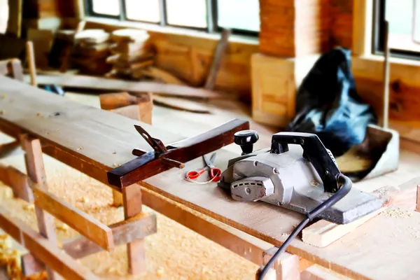 Elektrogeräte für Holz — Stockfoto