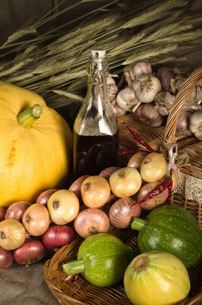 Still-life with vegetables in rural style — Stock Photo, Image