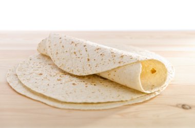 mutfak ahşap tahta üzerinde pide