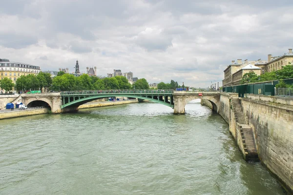 Seine köprü. Paris. Fransa — Stok fotoğraf