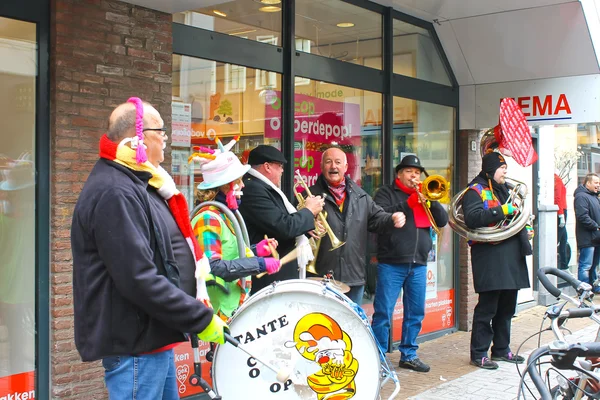 Carnaval anual de invierno en Gorinchem. febrero 9, 2013, The Nethe — Foto de Stock