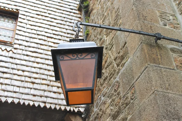 Lantern on the facade of old French house — Stock Photo, Image