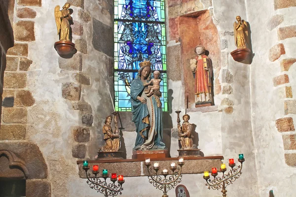 Na igreja da abadia de Mont Saint Michel. Normandia, França — Fotografia de Stock