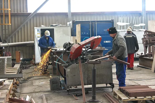 En el taller de producción de la planta —  Fotos de Stock