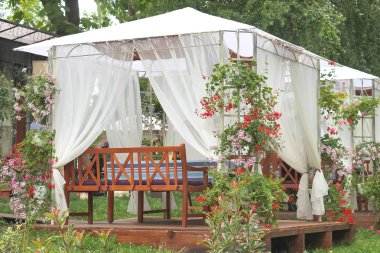 Şehir Bahçe tenteler kaldırım kafe