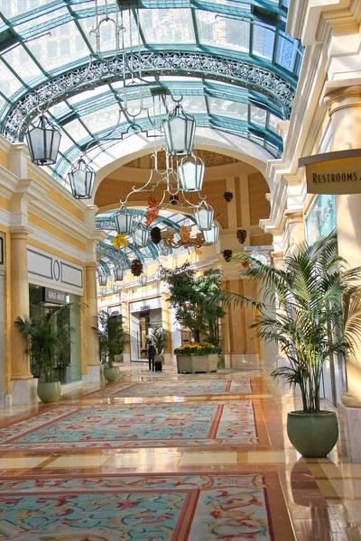 Магазины в Caesar 's Palace в Лас-Вегасе — стоковое фото