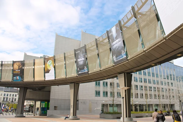 Здание Европейского парламента в Брюсселе — стоковое фото