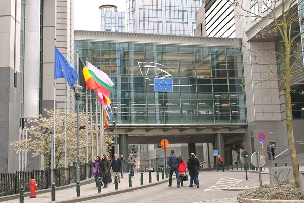 大厦在布鲁塞尔欧洲议会 — 图库照片