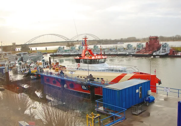 New tugboats at a Dutch shipyard. Netherlands — Stock Photo, Image