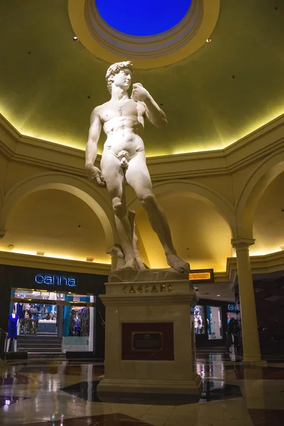 Statue in Caesar's Palace in Las Vegas — Stock Photo, Image