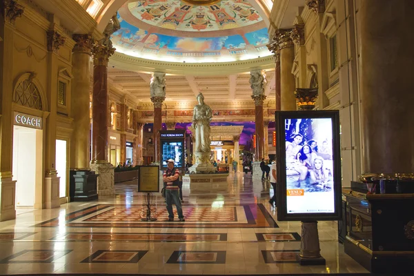 Lobby in Caesars palace in las vegas — Stockfoto