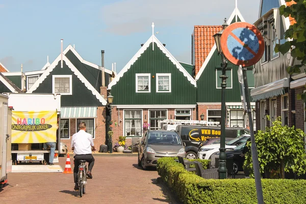 No porto de Volendam. Países Baixos — Fotografia de Stock