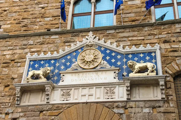 Palazzo vecchio je radnice ve Florencii, Itálie. — Stock fotografie