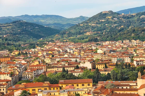 Bovenaanzicht van het historische centrum van florence, Italië — Stockfoto