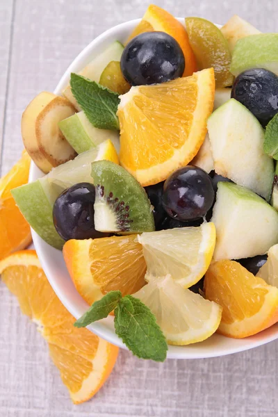 Fresh fruits salad — Stock Photo, Image