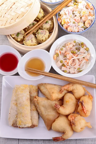 Assortiment van Chinees eten — Stockfoto