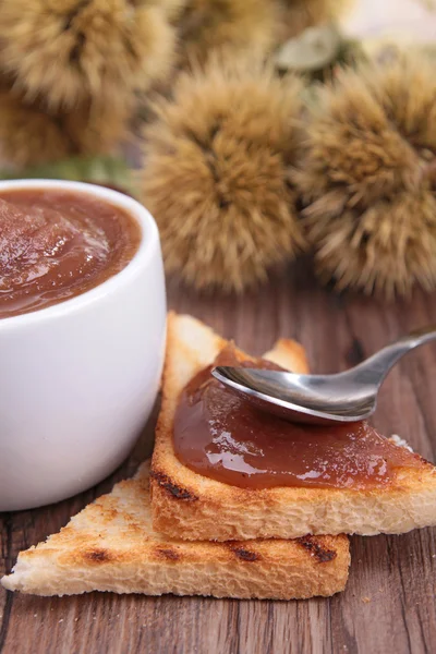 Chestnut spread — Stock Photo, Image