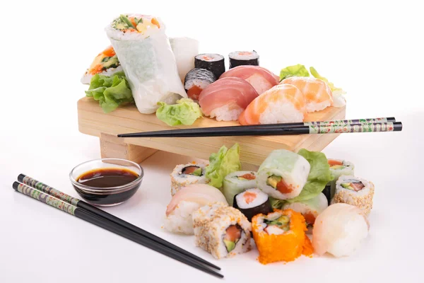 Assortment of sushi and maki — Stock Photo, Image