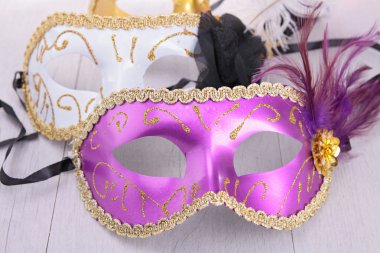 Karnaval maskesi
