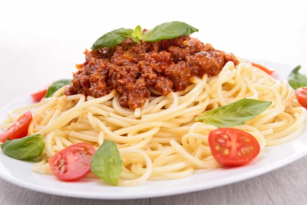 Domates soslu spagetti. — Stok fotoğraf