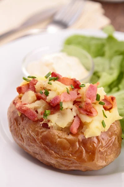 Baked potato — Stock Photo, Image