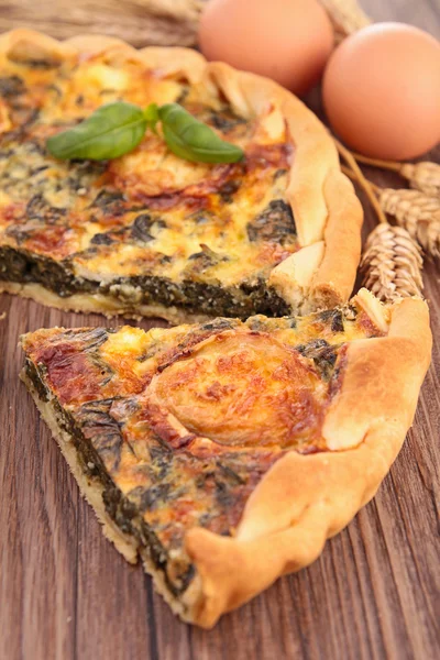 Spinach quiche — Stock Photo, Image