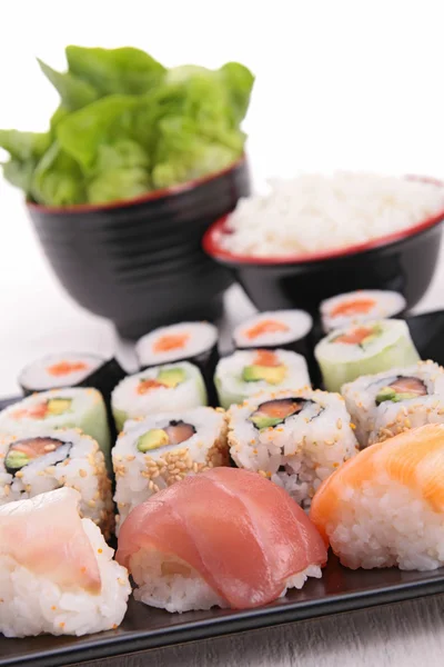 Sortiment av sushi — Stockfoto