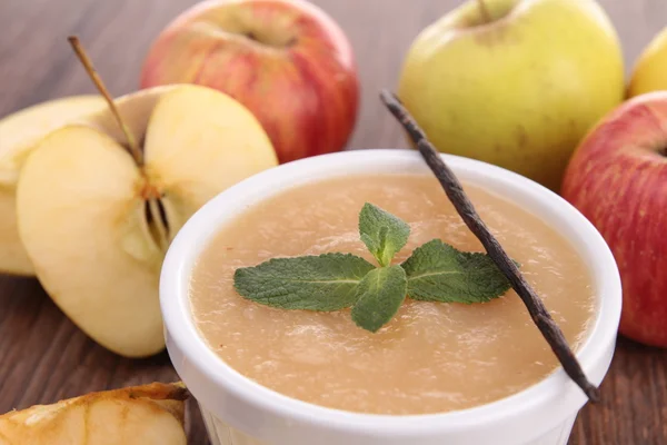 Apple sauce — Stock Photo, Image