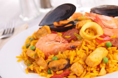 gurme paella