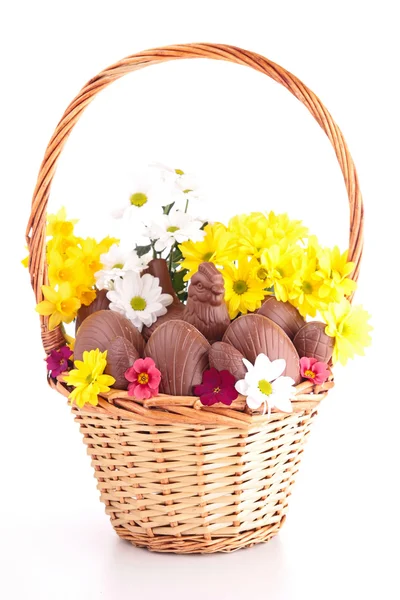 Easter basket with chocolates — Stock Photo, Image