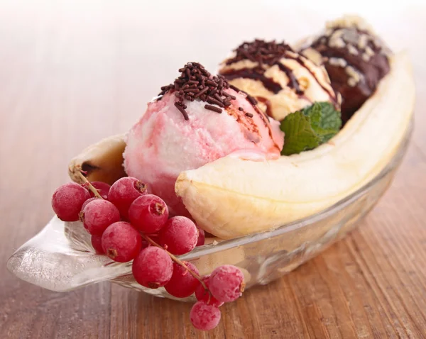 gurme banana split
