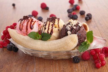 gurme banana split