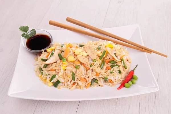 Fried rice and soy sauce — Stock Photo, Image